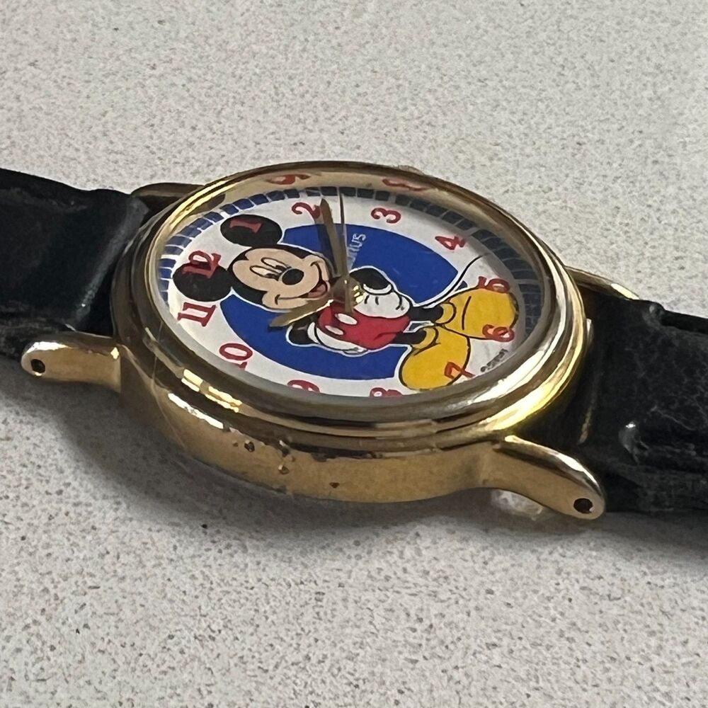 Vintage Disney Mickey Mouse Lorus Quartz Watch - Picture 9 of 12